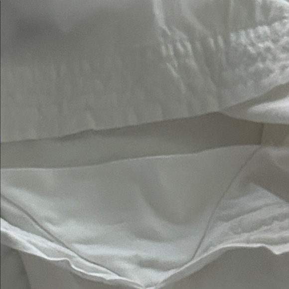 Old Navy Classic White Flutter Sleeve Top - Picture 7 of 9